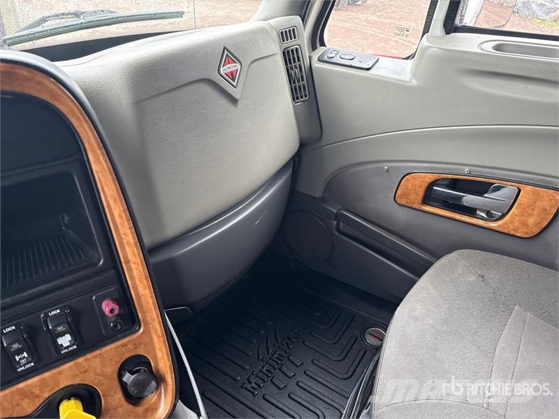 International ProStar Premium Vilcēji