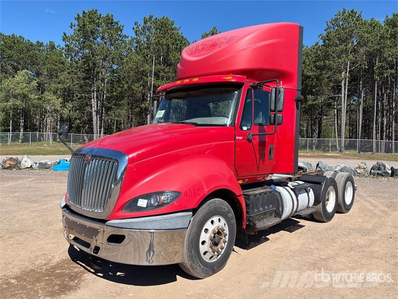 International ProStar 6x4 T/A Day Cab Truck Tractor Τράκτορες