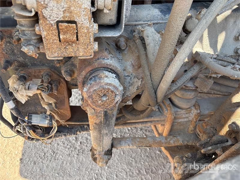 International WorkStar 7600 Camiones bañeras basculantes o volquetes