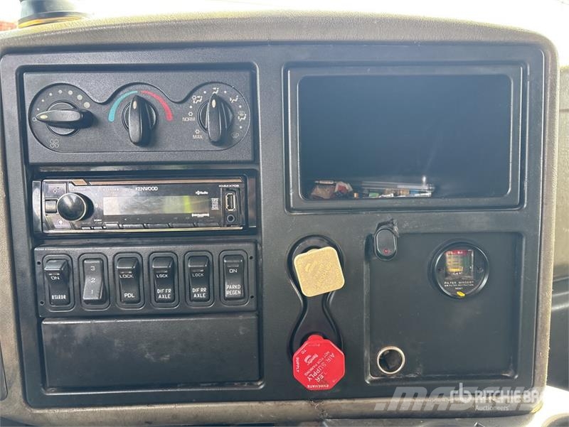 International WorkStar 7600 Sklápěče
