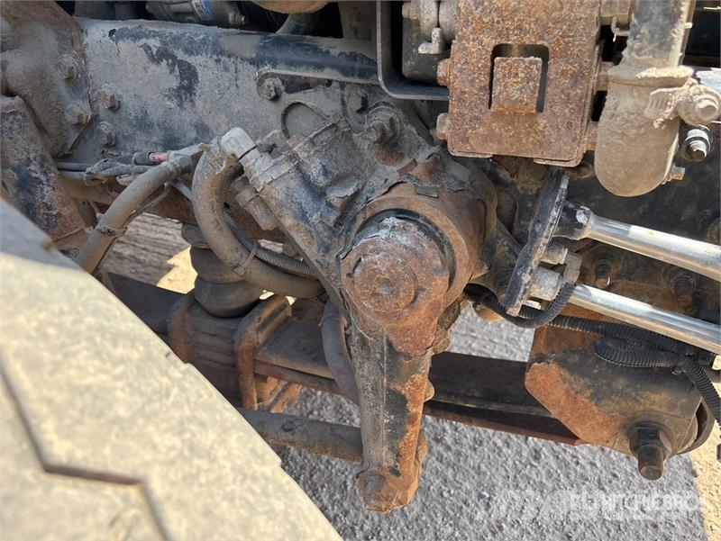 International WorkStar 7600 Camiones bañeras basculantes o volquetes