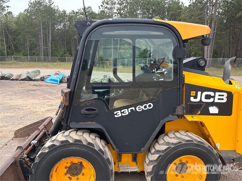 JCB 330 Two-Speed Skid Steer Loader Kompaktrakodók