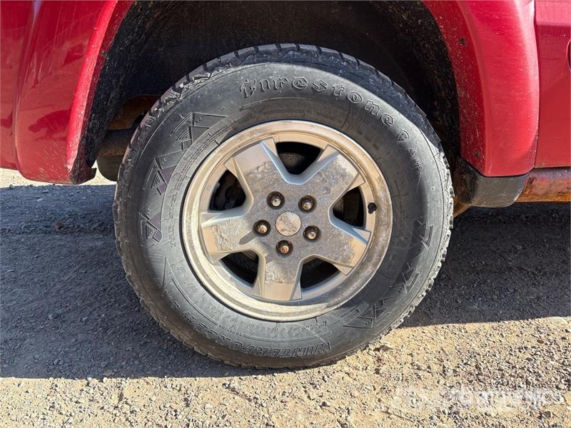 Jeep Liberty Automašīnas