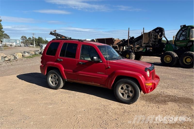 Jeep Liberty Automašīnas