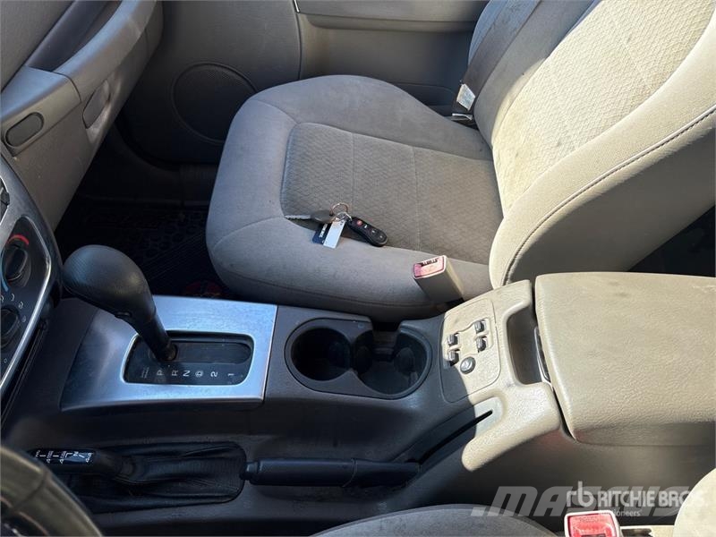 Jeep Liberty Automašīnas