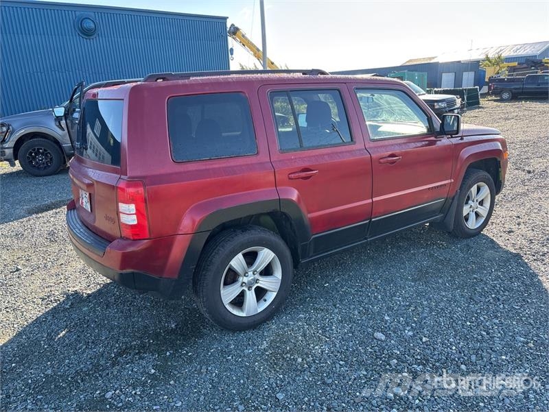 Jeep Patriot 4WD SUV Otomobiller