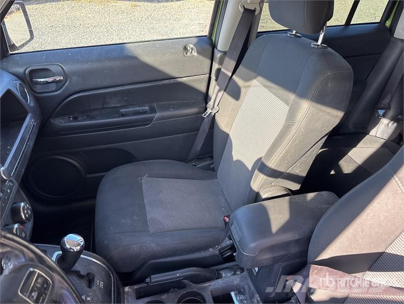Jeep Patriot 4WD SUV Otomobiller