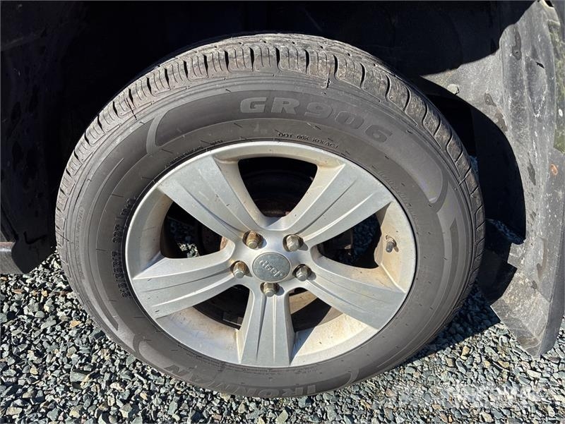 Jeep Patriot 4WD SUV Otomobiller