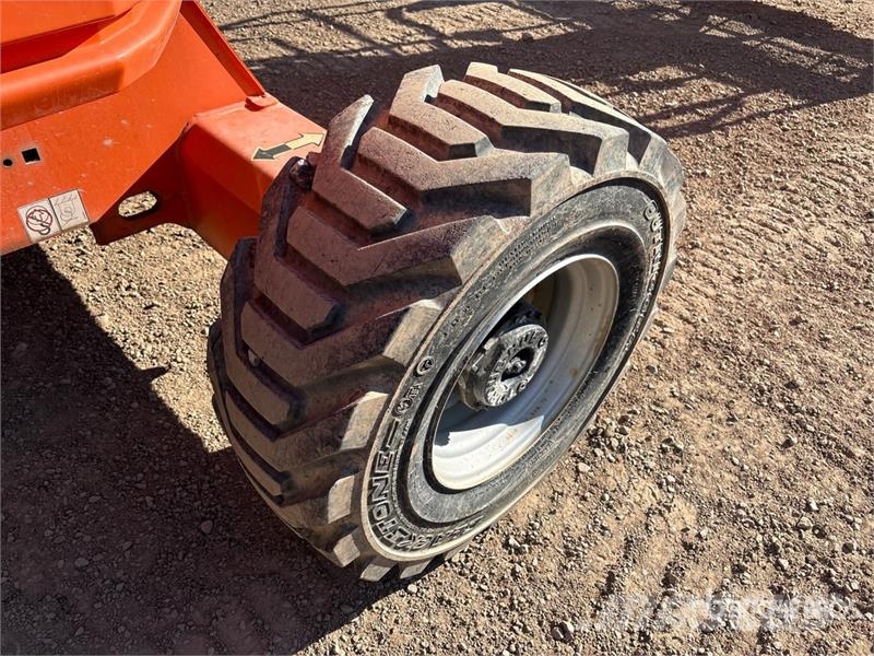 JLG 450AJ Series ll 4WD Dual Fuel Articulating Boom Li Коленчатые подъемники