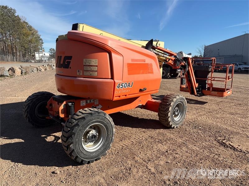 JLG 450AJ Series ll 4WD Dual Fuel Articulating Boom Li Коленчатые подъемники