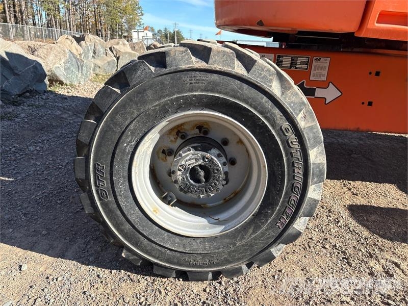 JLG 450AJ Series ll 4WD Dual Fuel Articulating Boom Li Коленчатые подъемники