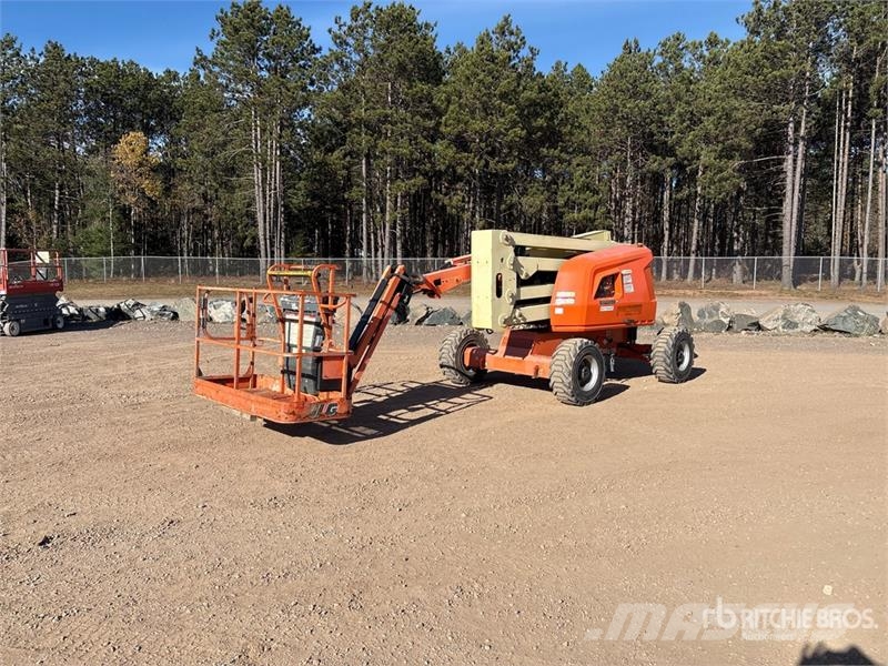 JLG 450AJ Series ll 4WD Dual Fuel Articulating Boom Li Коленчатые подъемники