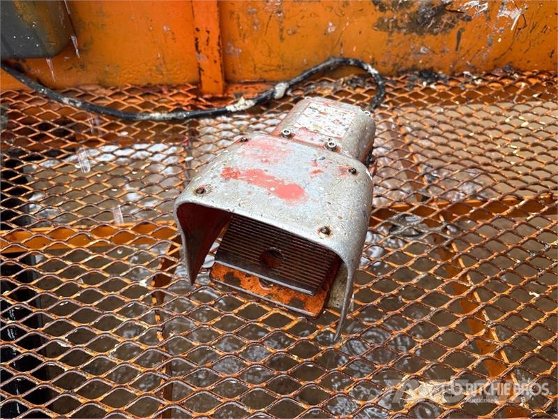 JLG 460SJ 2WD Dual Fuel Telescopic Boom Lift Nacelles télescopiques