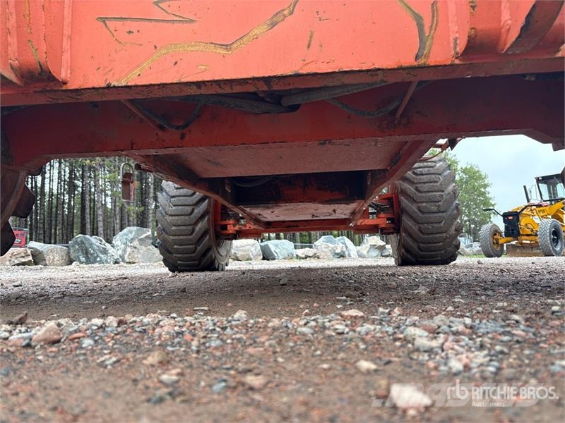 JLG 800 AJ 4WD Dual Fuel Articulating Boom Lift Gelenkteleskoparbeitsbühnen
