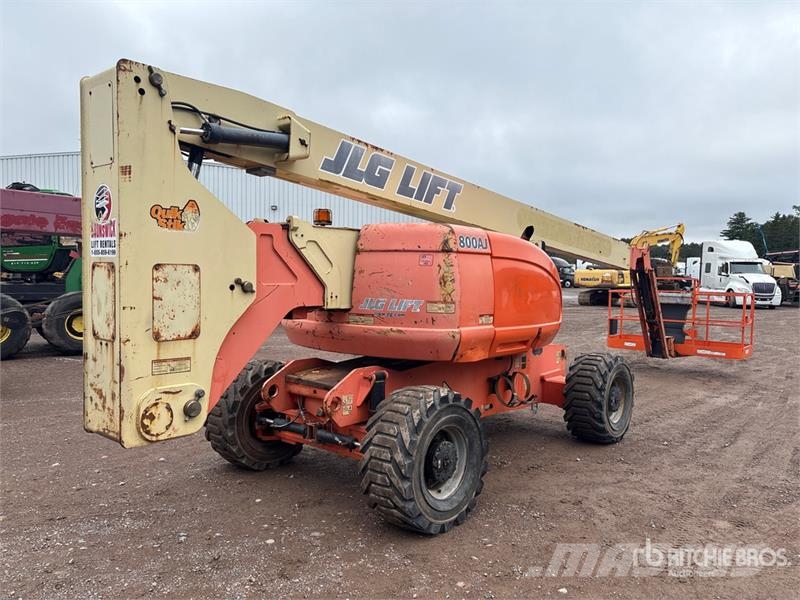 JLG 800 AJ 4WD Dual Fuel Articulating Boom Lift Gelenkteleskoparbeitsbühnen