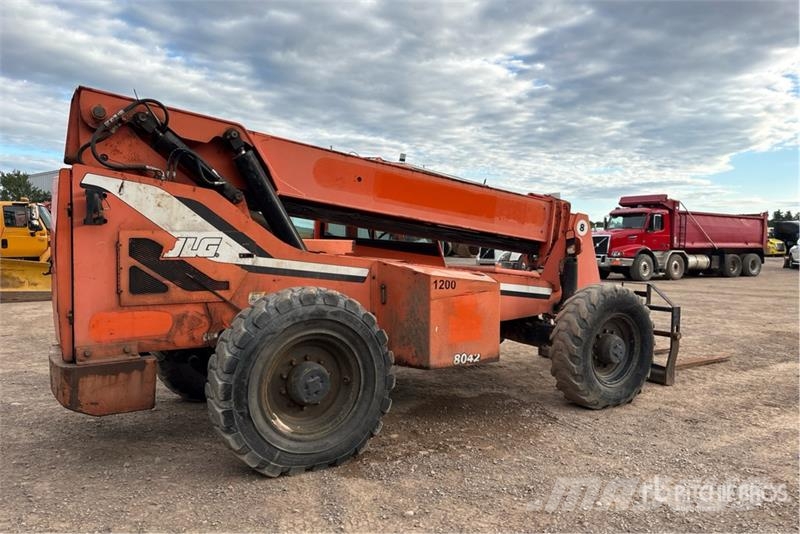 JLG 8042 Telescopic handlers