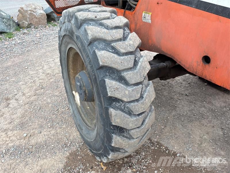 JLG 8042 Telescopic handlers