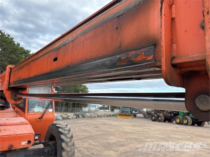 JLG 8042 Telescopic handlers