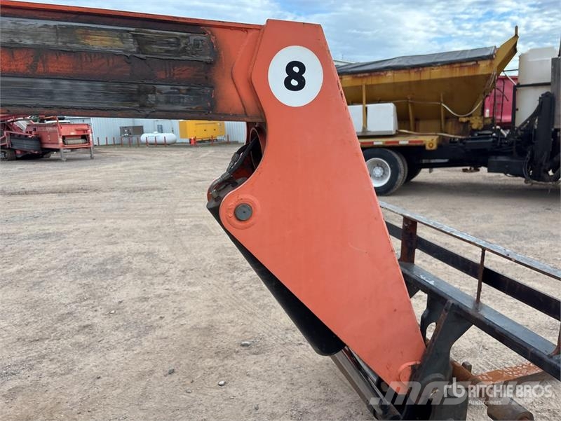 JLG 8042 Telescopic handlers