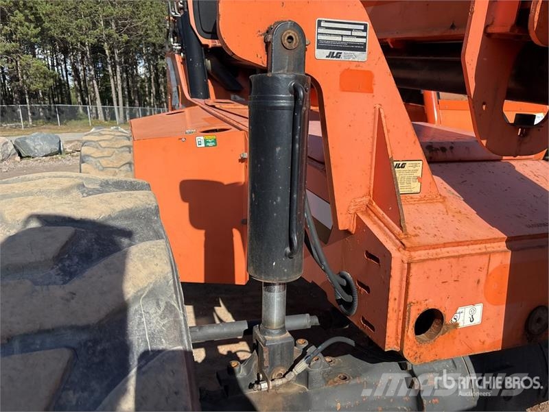 JLG 8042 Teleskoplader