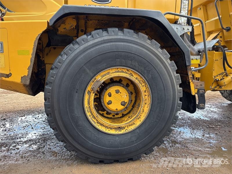 John Deere 250D Series II Articulated Dump Truck Dumper - Knickgelenk