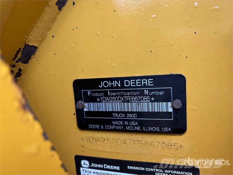 John Deere 250D Series II Articulated Dump Truck Dumper - Knickgelenk