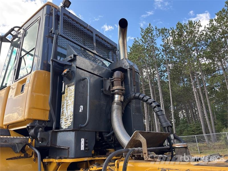 John Deere 250D Series II Articulated Dump Truck Dumper - Knickgelenk
