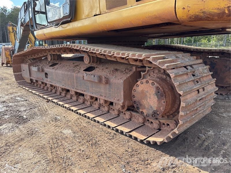John Deere 270D LC Tracked Excavator Raupenbagger