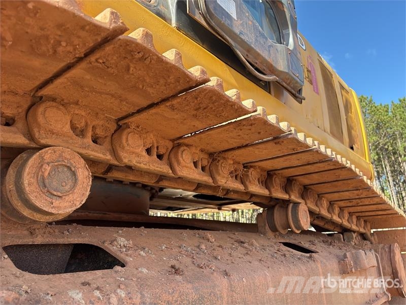 John Deere 270D LC Tracked Excavator Raupenbagger