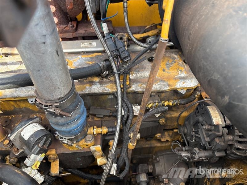 John Deere 270D LC Tracked Excavator Raupenbagger