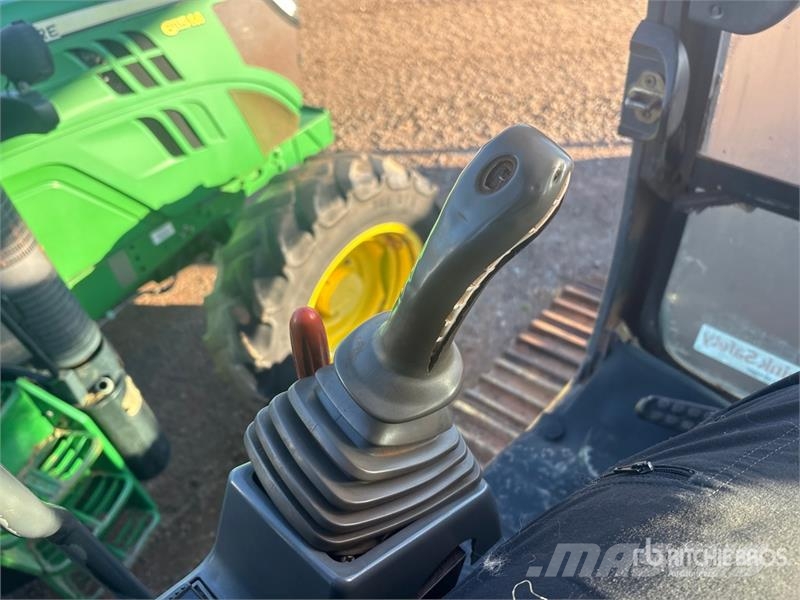 John Deere 270D LC Tracked Excavator Crawler excavators