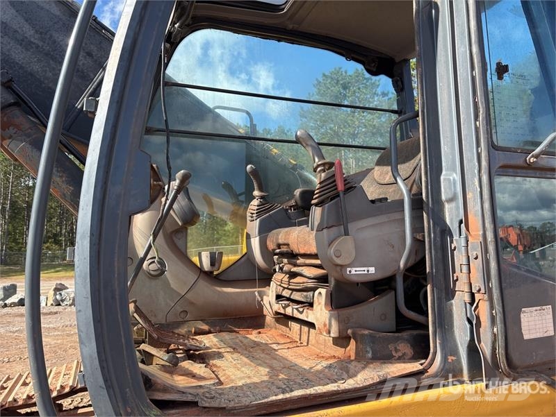 John Deere 270D LC Tracked Excavator Raupenbagger