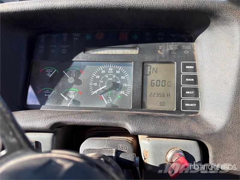 John Deere 400D Зчленовані самоскиди
