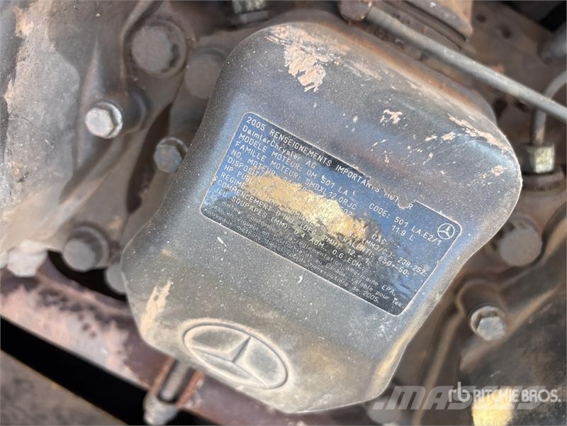 John Deere 400D Зчленовані самоскиди