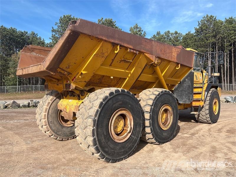 John Deere 400D Dumpperit