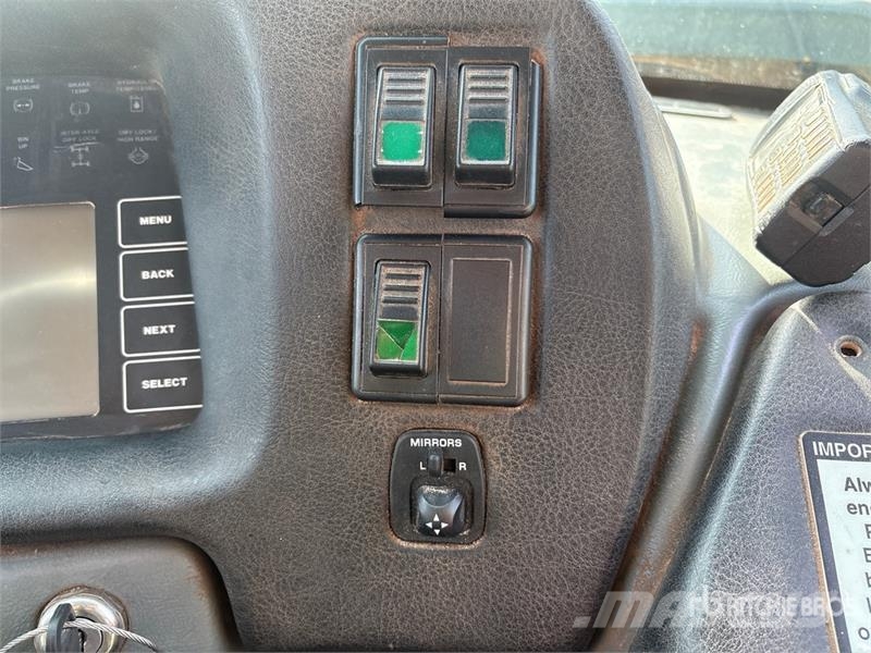 John Deere 400D Dumpperit