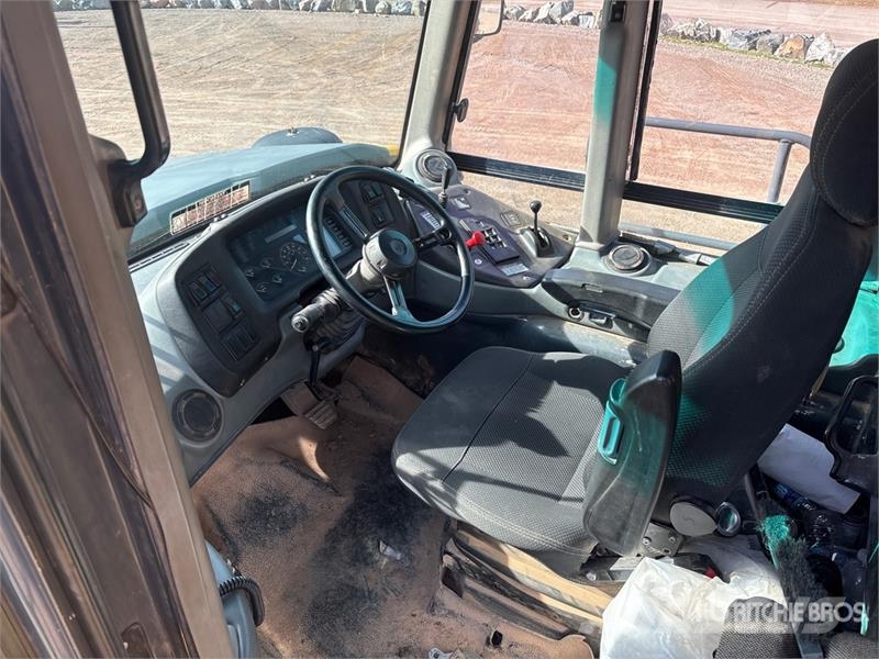 John Deere 400D Dumpperit
