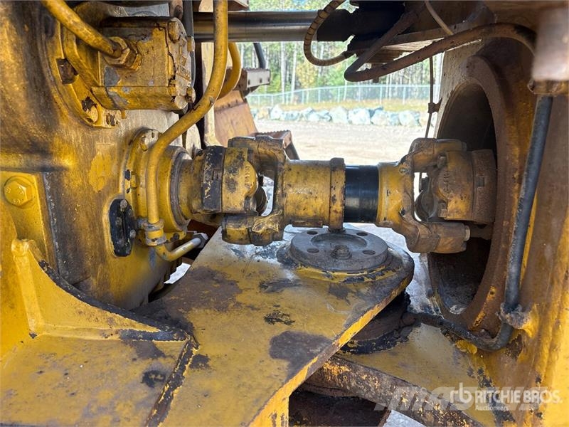 John Deere 400D Dumpperit