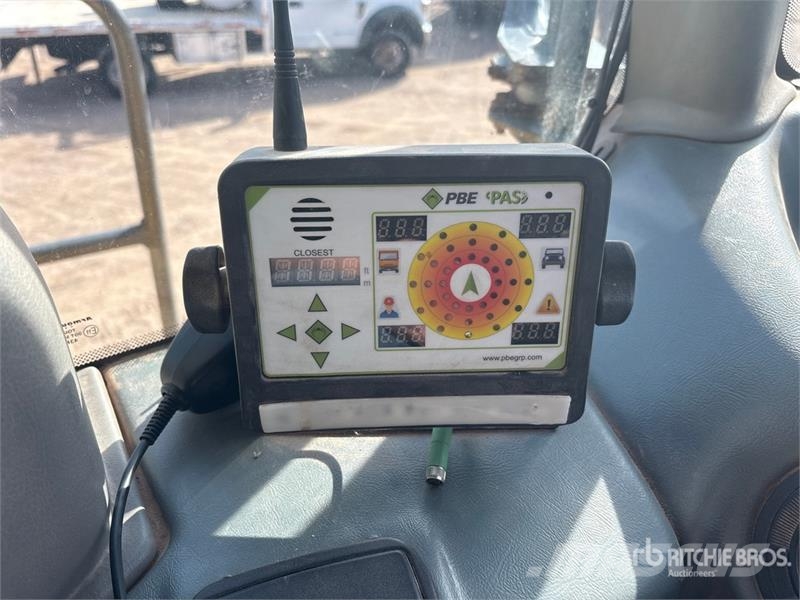John Deere 400D Dumpperit