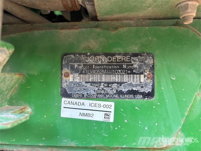 John Deere 4052M 4WD Utility Tractor Kleintraktoren