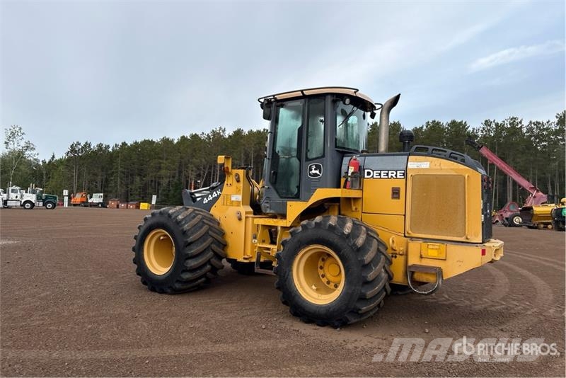 John Deere 444K Wheel Loader Kolesni nakladalci