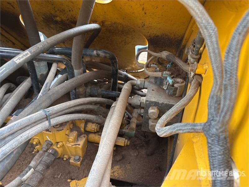 John Deere 444K Wheel Loader Kolesni nakladalci