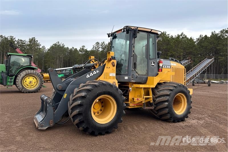 John Deere 444K Wheel Loader Kolesni nakladalci