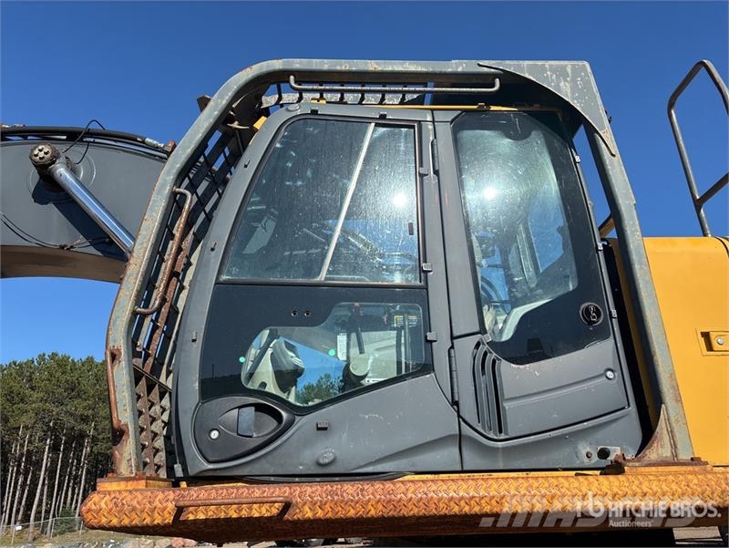 John Deere 450D LC Tracked Excavator Lánctalpas kotrók