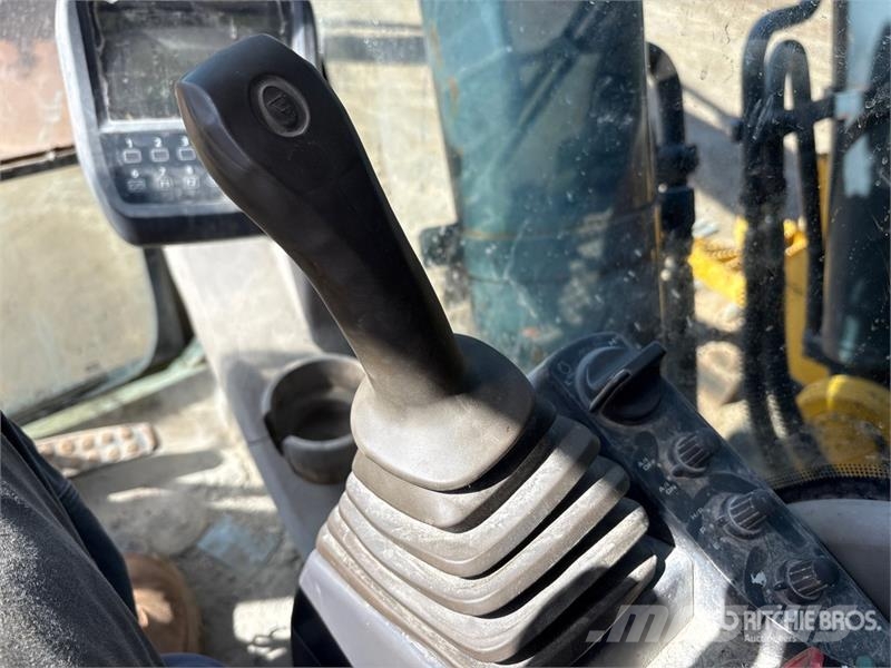 John Deere 450DLC Tracked Excavator Roomikekskavaatorid