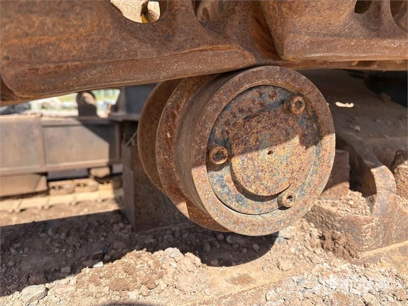 John Deere 450DLC Tracked Excavator Roomikekskavaatorid