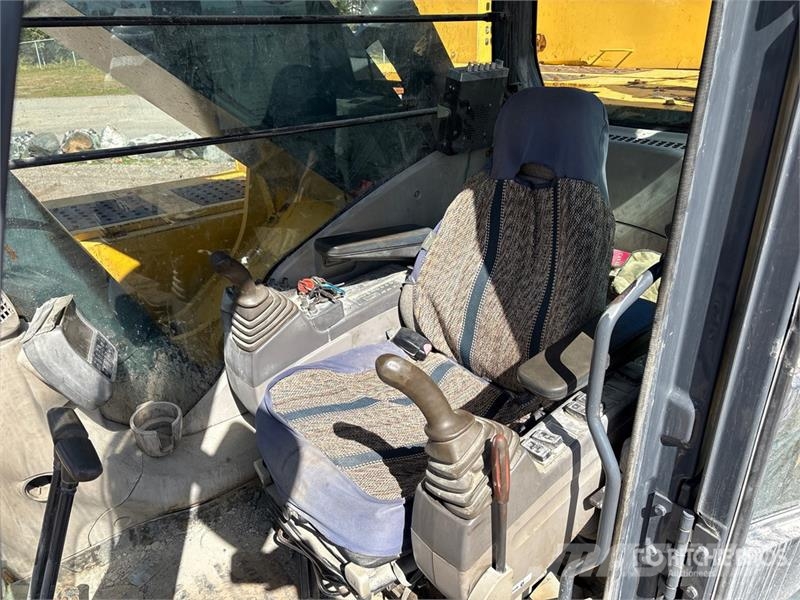 John Deere 450DLC Tracked Excavator Roomikekskavaatorid