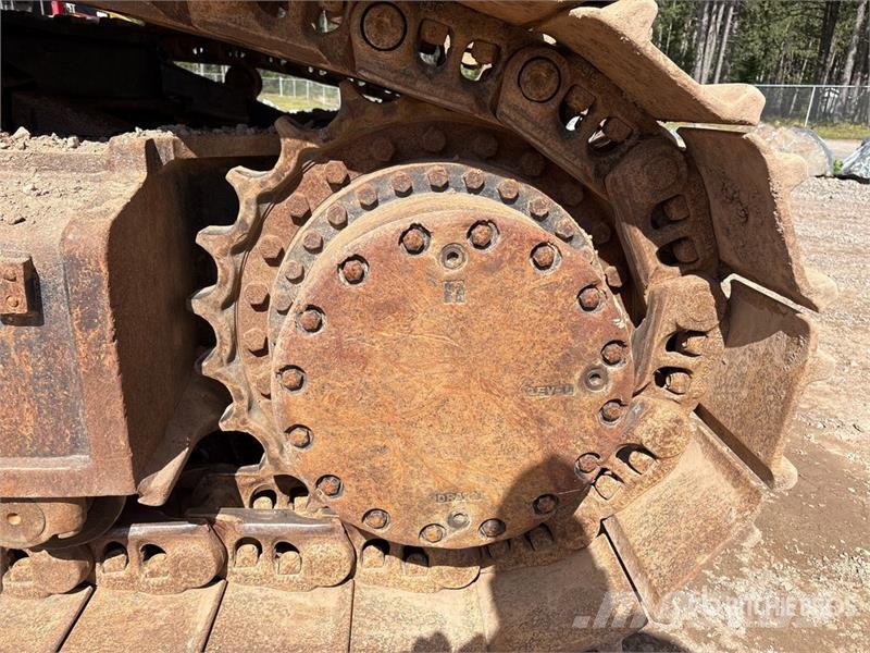 John Deere 450DLC Tracked Excavator Roomikekskavaatorid