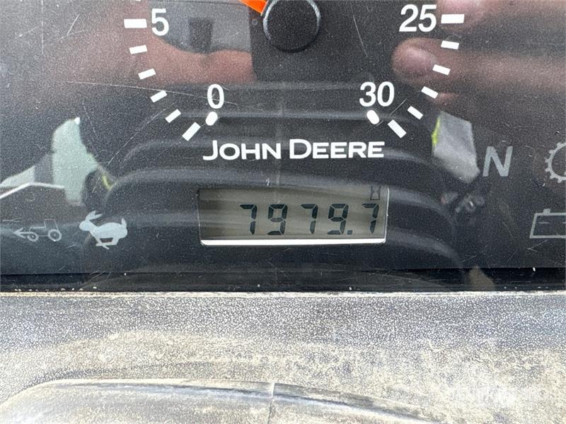 John Deere 5225 2WD Utility Tractor Compact tractors