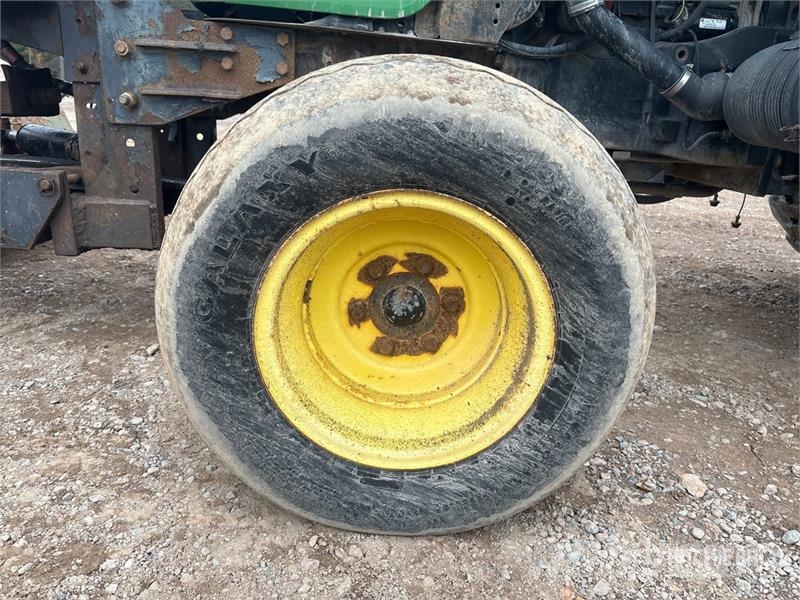 John Deere 5225 2WD Utility Tractor Compact tractors